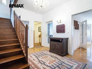Prodej vily, Slaný, Máchova, 352 m2