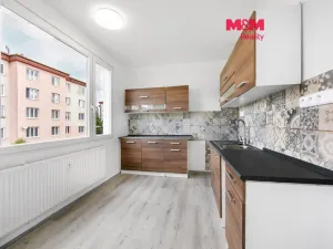 Prodej bytu 3+1, Domažlice - Týnské Předměstí, Michlova, 80 m2