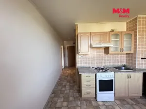 Prodej bytu 2+1, Chomutov, Holešická, 62 m2