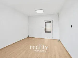 Pronájem bytu 2+1, Znojmo, Dukelských bojovníků, 56 m2