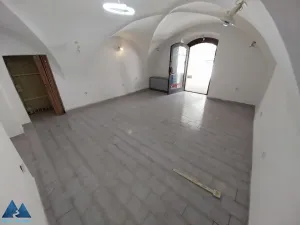 Pronájem obchodního prostoru, Hostinné, Náměstí, 22 m2