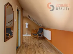 Prodej vícegeneračního domu, Hlohovec, Dolní konec, 259 m2