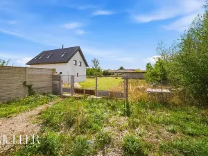 Prodej pozemku pro bydlení, Pardubice, 1340 m2