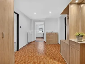 Prodej rodinného domu, Benešovice, 231 m2