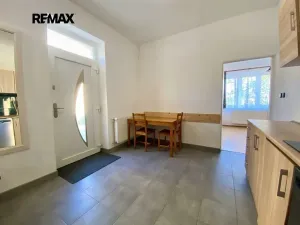 Pronájem bytu 1+1, Černošice, Jansova, 37 m2