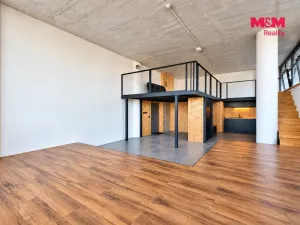 Prodej bytu 1+kk, Zlín, J. A. Bati, 100 m2