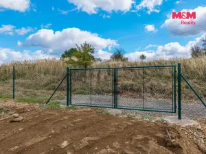 Pronájem zahrady, Milešov, 770 m2