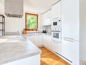 Pronájem rodinného domu, Roztoky, Zvoncová, 163 m2