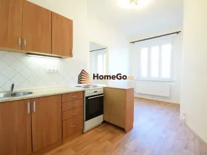 Pronájem bytu 2+kk, Praha - Nusle, Lounských, 55 m2