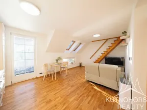 Prodej bytu 3+kk, Holubice, Za Dvorem, 63 m2