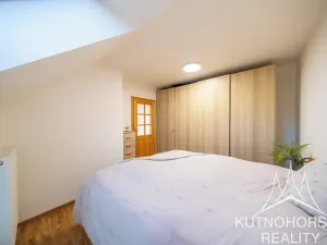 Prodej bytu 3+kk, Holubice, Za Dvorem, 63 m2