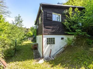 Prodej chaty, Černolice, V Dolečku, 28 m2