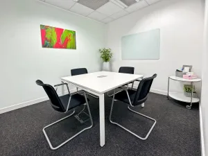 Pronájem kanceláře, Praha - Karlín, Rohanské nábřeží, 70 m2