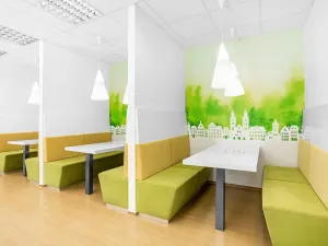 Pronájem kanceláře, Praha - Holešovice, Dělnická, 70 m2