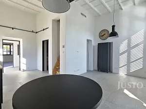 Pronájem kanceláře, Písek, Za Nádražím, 85 m2