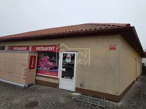 Pronájem obchodního prostoru, Pardubice, Habřinská, 92 m2