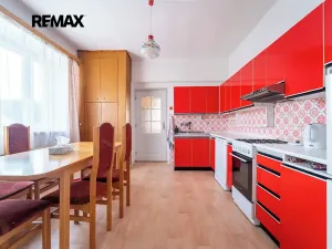 Prodej rodinného domu, Vrdy, Dukelských hrdinů, 221 m2