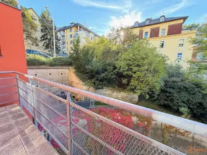 Pronájem bytu 2+kk, Praha - Břevnov, Šlikova, 78 m2