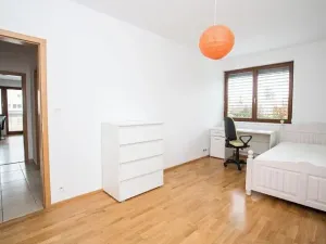 Pronájem bytu 3+kk, Praha, Pražská, 82 m2