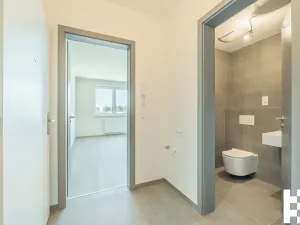 Prodej bytu 2+kk, Praha - Satalice, Za Novákovou zahradou, 36 m2