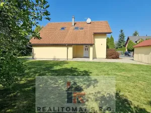Pronájem rodinného domu, Šestajovice, Ve Skále, 160 m2