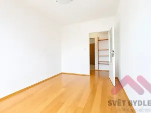 Pronájem bytu 2+kk, Praha - Háje, Hekrova, 42 m2