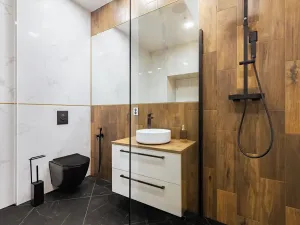 Prodej bytu 2+kk, Horní Planá, Náměstí, 47 m2