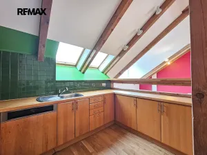 Pronájem atypického bytu, Praha - Vršovice, Čeljabinská, 110 m2