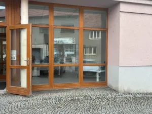 Pronájem obchodního prostoru, Náměšť nad Oslavou, Masarykovo nám., 42 m2