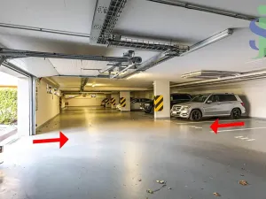 Prodej garážového stání, Praha - Háje, Loosova, 19 m2