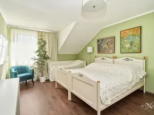 Prodej rodinného domu, Větrušice, Skalní, 158 m2