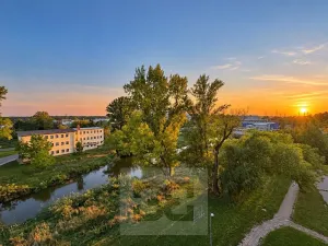Pronájem bytu 3+1, Hodonín, nám. Osvobození, 75 m2