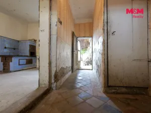 Prodej rodinného domu, Záříčí, 850 m2