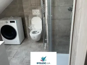 Pronájem bytu 3+kk, Praha - Smíchov, Peroutkova, 60 m2