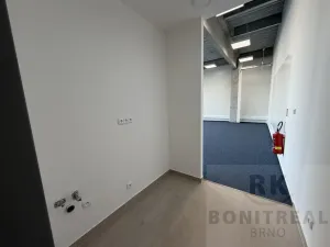 Pronájem skladu, Brno, Vinohradská, 457 m2