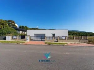 Prodej rodinného domu, Dubí, V Aleji, 206 m2