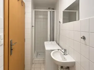 Pronájem kanceláře, Vestec, Vídeňská, 209 m2