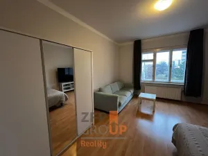 Prodej bytu 1+1, Praha - Strašnice, Pod altánem, 45 m2
