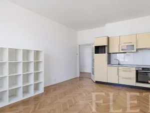 Pronájem bytu 2+kk, Praha - Nusle, Oldřichova, 50 m2