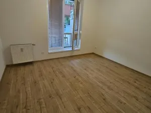 Pronájem bytu 2+kk, Praha - Košíře, Plzeňská, 40 m2
