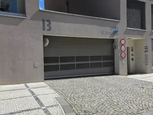 Pronájem garáže, Praha - Libeň, Kurta Konráda, 15 m2