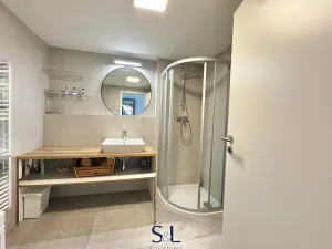 Pronájem bytu 1+kk, Praha - Vršovice, Kubánské náměstí, 59 m2