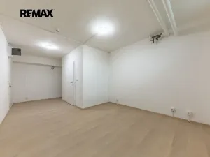 Prodej bytu 2+kk, Praha - Střížkov, Děčínská, 45 m2