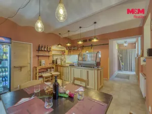 Pronájem obchodního prostoru, Karlovy Vary, Bělehradská, 100 m2