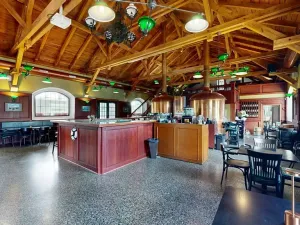 Dražba restaurace, Praha - Holešovice, Jankovcova, 1096 m2