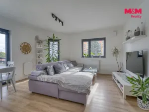 Prodej bytu 3+kk, Nýřany, Benešova třída, 71 m2