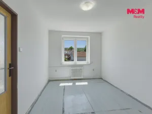 Prodej bytu 3+1, Slavětín, Nádražní, 64 m2