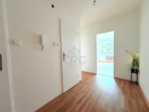 Prodej bytu 2+kk, Libčice nad Vltavou, Pod Saharou, 45 m2