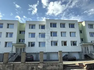 Prodej bytu 2+kk, Libčice nad Vltavou, Pod Saharou, 45 m2