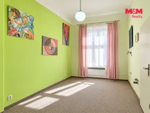 Prodej bytu 1+1, Karlovy Vary, Západní, 41 m2